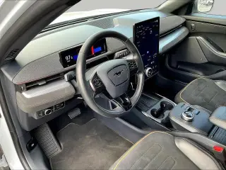 Ford Mustang Mach-E 2023 AWD GT 4dr SUV