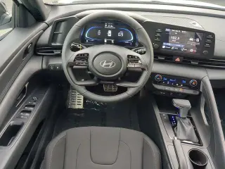 Hyundai ELANTRA 2025 SEL Sport 4dr Sedan