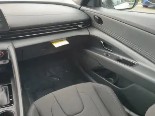 Hyundai ELANTRA 2025 SEL Sport 4dr Sedan