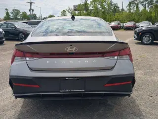 Hyundai ELANTRA 2025 SEL Sport 4dr Sedan