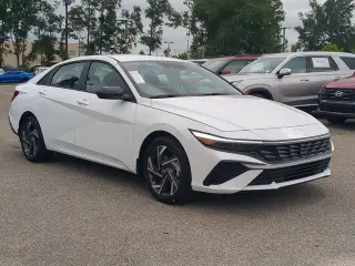 Hyundai ELANTRA 2025 SEL Sport 4p Sedan