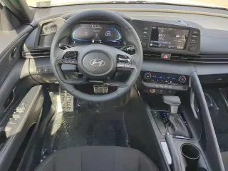 Hyundai ELANTRA 2026 SEL Sport 4dr Sedan