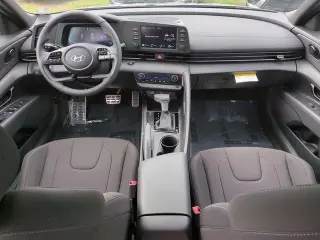 Hyundai ELANTRA 2025 SEL Sport 4dr Sedan