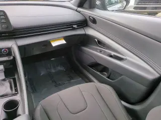 Hyundai ELANTRA 2025 SEL Sport 4dr Sedan