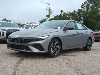 Hyundai ELANTRA 2025 SEL Sport 4dr Sedan