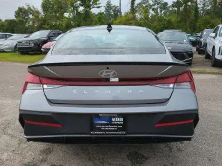 Hyundai ELANTRA 2025 SEL Sport 4dr Sedan