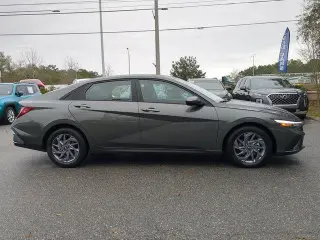 Hyundai ELANTRA 2025 SEL Sport 4dr Sedan