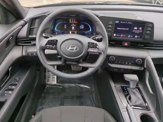 Hyundai ELANTRA 2026 SEL Sport 4dr Sedan