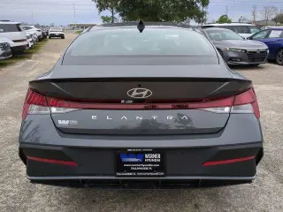 Hyundai ELANTRA 2026 SEL Sport 4dr Sedan