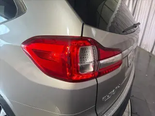 Subaru Ascent 2020 AWD Limited 8-Pasajeros 4puertas SUV
