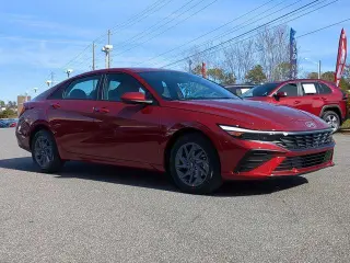 Hyundai ELANTRA 2025 SEL Sport 4dr Sedan