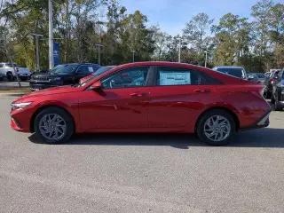 Hyundai ELANTRA 2025 SEL Sport 4dr Sedan