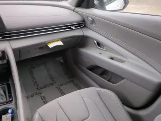 Hyundai ELANTRA 2026 SEL Sport 4dr Sedan