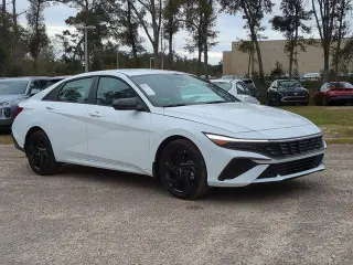 Hyundai ELANTRA 2026 SEL Sport 4dr Sedan