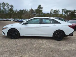 Hyundai ELANTRA 2026 SEL Sport 4dr Sedan