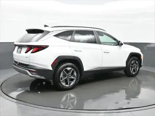 Hyundai TUCSON 2025 AWD SEL 4dr SUV