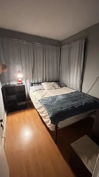 Alquilo habitación para dama