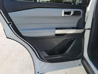 Ford Explorer 2024 XLT 4dr SUV