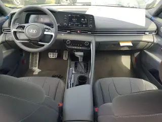 Hyundai ELANTRA 2025 SEL Sport 4dr Sedan