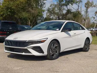 Hyundai ELANTRA 2025 SEL Sport 4dr Sedan