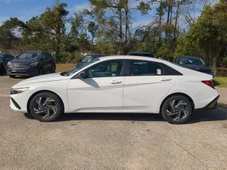 Hyundai ELANTRA 2025 SEL Sport 4dr Sedan