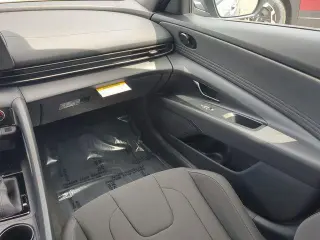 Hyundai ELANTRA 2025 SEL Sport 4dr Sedán