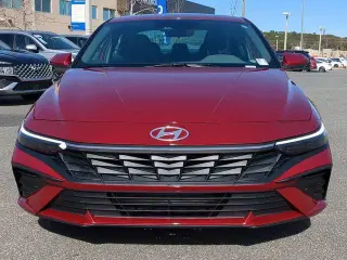 Hyundai ELANTRA 2025 SEL Sport 4dr Sedán