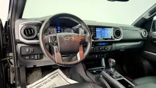 Toyota Tacoma 2023 4x4 TRD Pro 4 puertas Doble Cabina 5.0 pies SB 6M