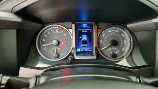 Toyota Tacoma 2023 4x4 TRD Pro 4 puertas Doble Cabina 5.0 pies SB 6M