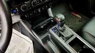 Toyota Tacoma 2023 4x4 TRD Pro 4 puertas Doble Cabina 5.0 pies SB 6M