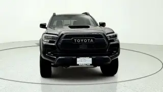 Toyota Tacoma 2023 4x4 TRD Pro 4 puertas Doble Cabina 5.0 pies SB 6M