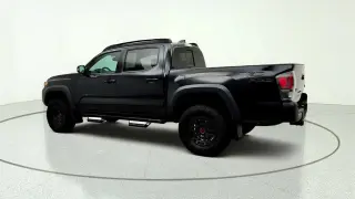 Toyota Tacoma 2023 4x4 TRD Pro 4 puertas Doble Cabina 5.0 pies SB 6M