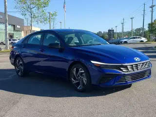 Hyundai ELANTRA 2025 SEL Sport 4dr Sedan