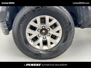 Toyota Tacoma 2017 4x2 SR5 V6 4 puertas Dobla Cab 5.0 pies SB