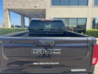 GMC Sierra 1500 2023 4x4 Elevation 4dr Crew Cab 5.8 ft. SB