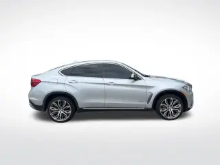 BMW X6 2015 AWD xDrive50i 4 SUV