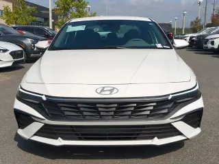 Hyundai ELANTRA 2026 SE 4dr Sedan