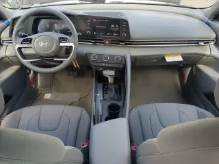 Hyundai ELANTRA 2026 SE 4dr Sedán