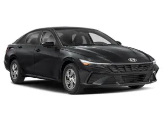 Hyundai ELANTRA 2025 SE Sedán de 4 puertas