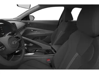Hyundai ELANTRA 2025 SE Sedán de 4 puertas