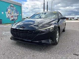 Hyundai ELANTRA 2023 SE 4p Sedan