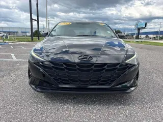 Hyundai ELANTRA 2023 SE 4p Sedan