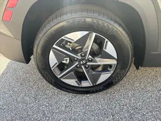 Hyundai TUCSON 2026 SEL 4dr SUV