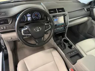 Toyota Camry Hybrid 2015 XLE 4dr Sedán