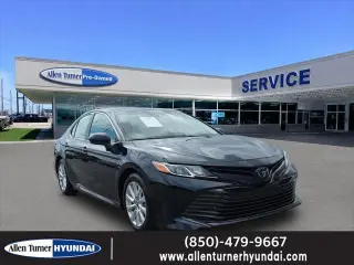 Toyota Camry 2018 LE 4p Sedan