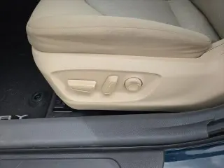 Toyota Camry 2018 LE 4p Sedan