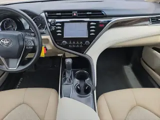 Toyota Camry 2018 LE 4p Sedan