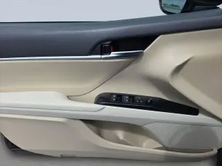 Toyota Camry 2018 LE 4p Sedan