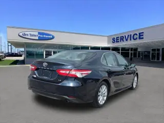 Toyota Camry 2018 LE 4p Sedan