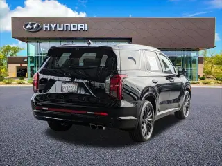 Hyundai PALISADE 2025 AWD Edición Nocturna Calligraphy SUV de 4 puertas